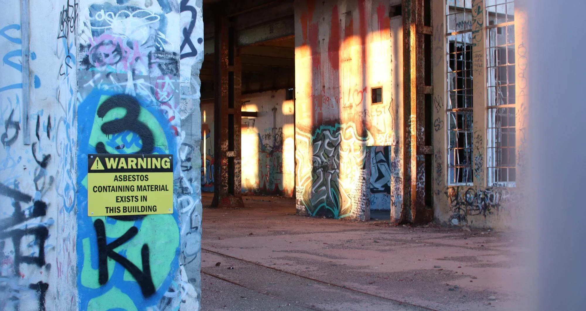 Asbestos in the Capital A Guide to Safe Removal Practices in London (1)